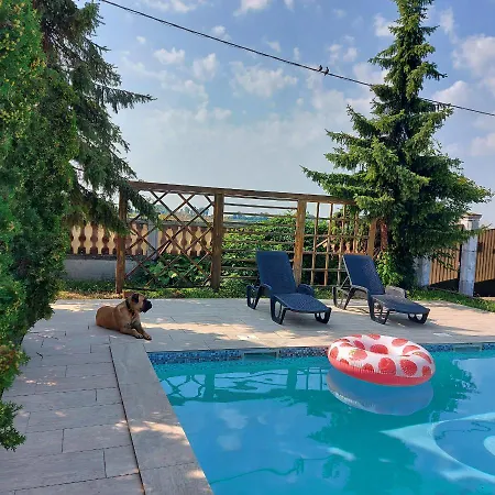 Kuca Na Dan Holiday home